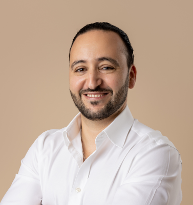 Nazim Cherkit Sales Executive - SnapDragon